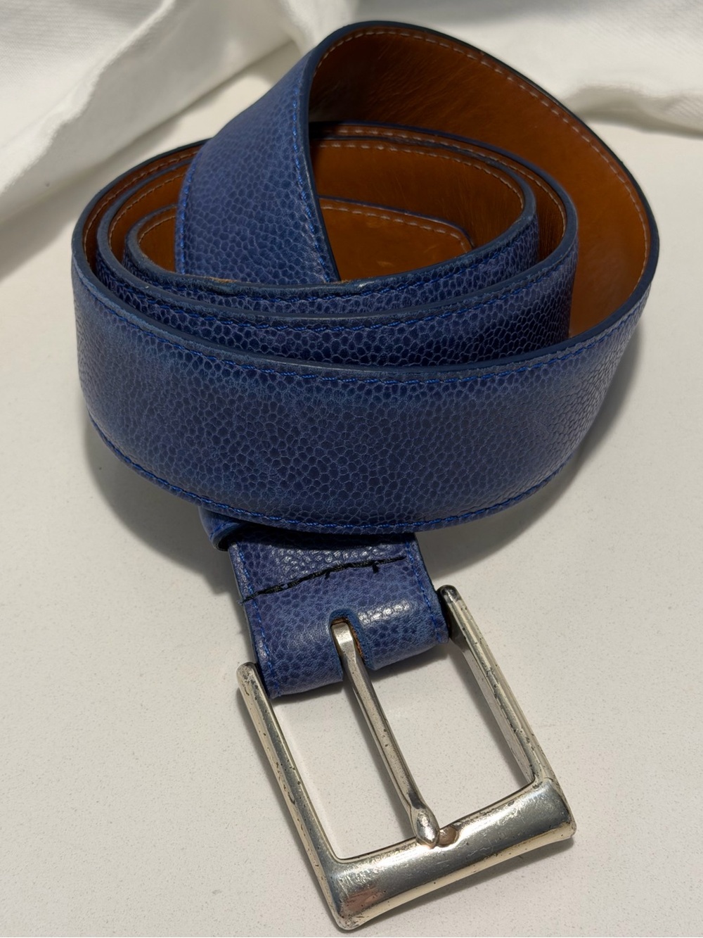 Allen Edmunds Blue Leather Men's Belt Sz 40 brass buckle